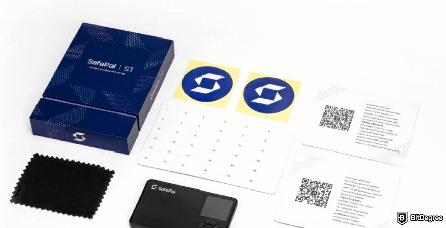 Best USDC wallets: inside SafePal S1's package.